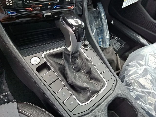 New 2026 Gray Volkswagen 1.5T SE image 11