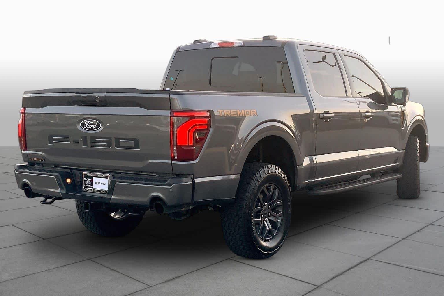 Used 2024 Carbonized Gray Metallic Ford Tremor image 12