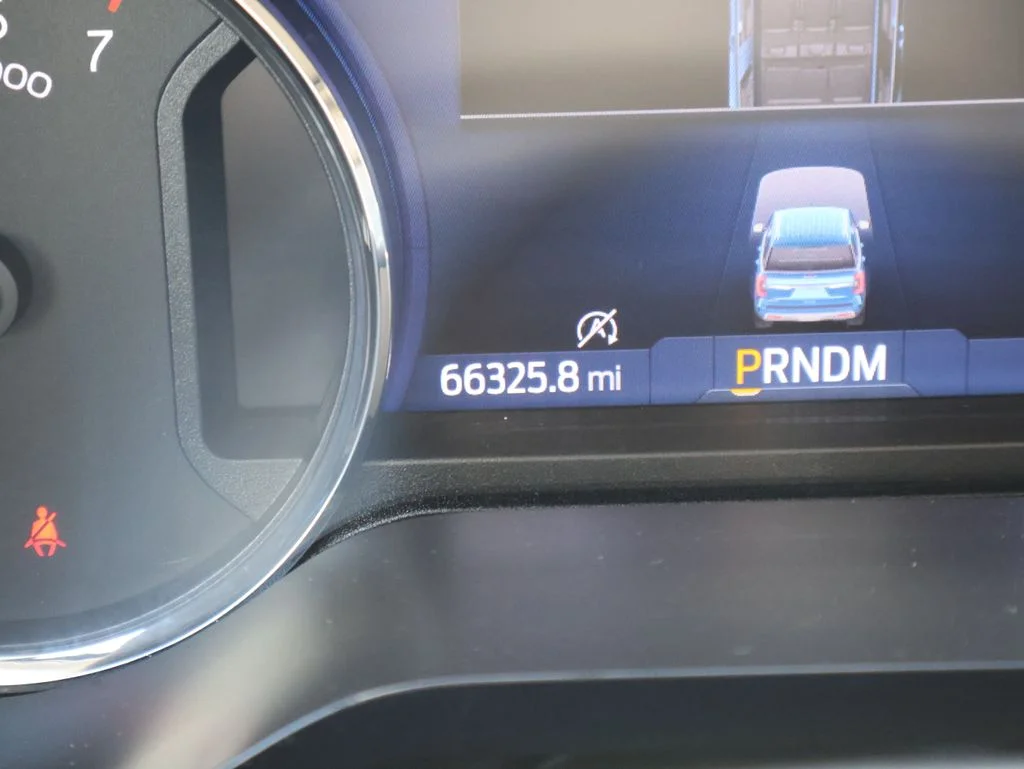 Used 2024 Gray Ford Limited image 32