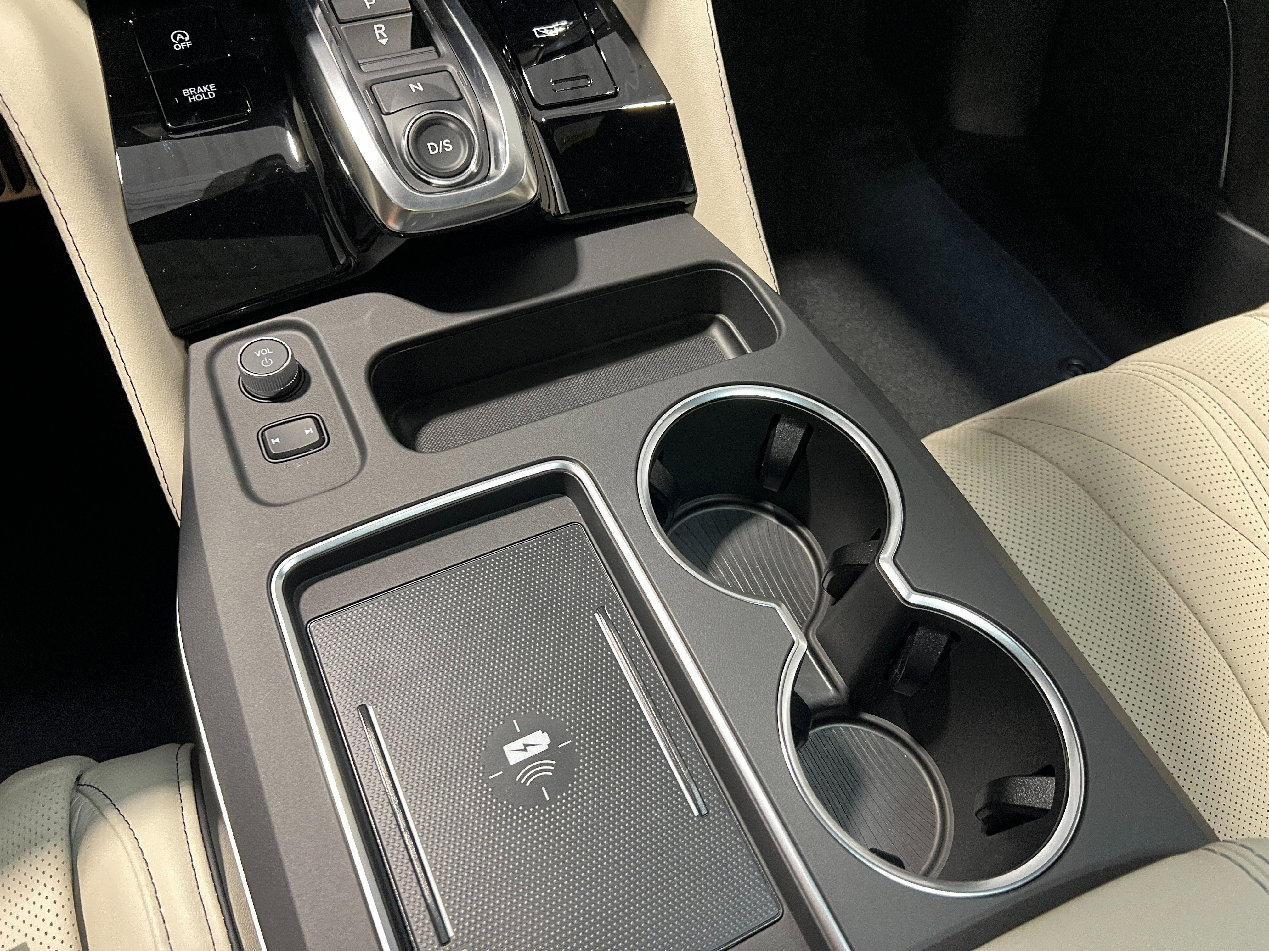 2026 Acura MDX A-Spec w/Advance Package - Photo 16