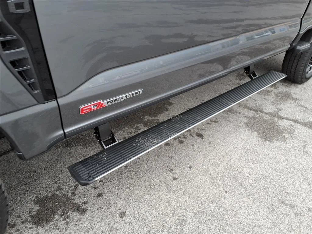 New 2026 Carbonized Gray Metallic Ford F-250® Platinum® image 11