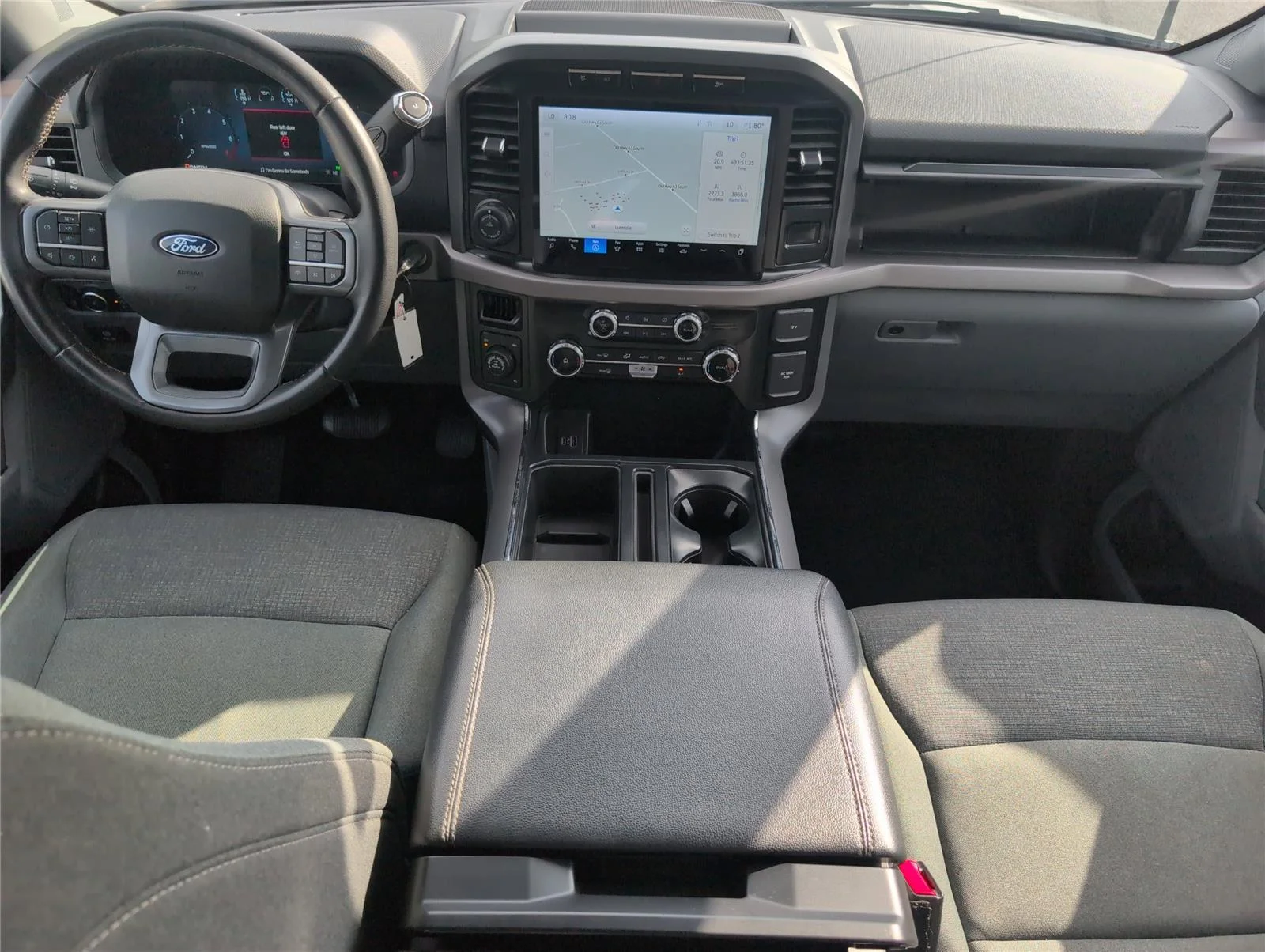 Used 2024 Iconic Silver Ford XLT image 27
