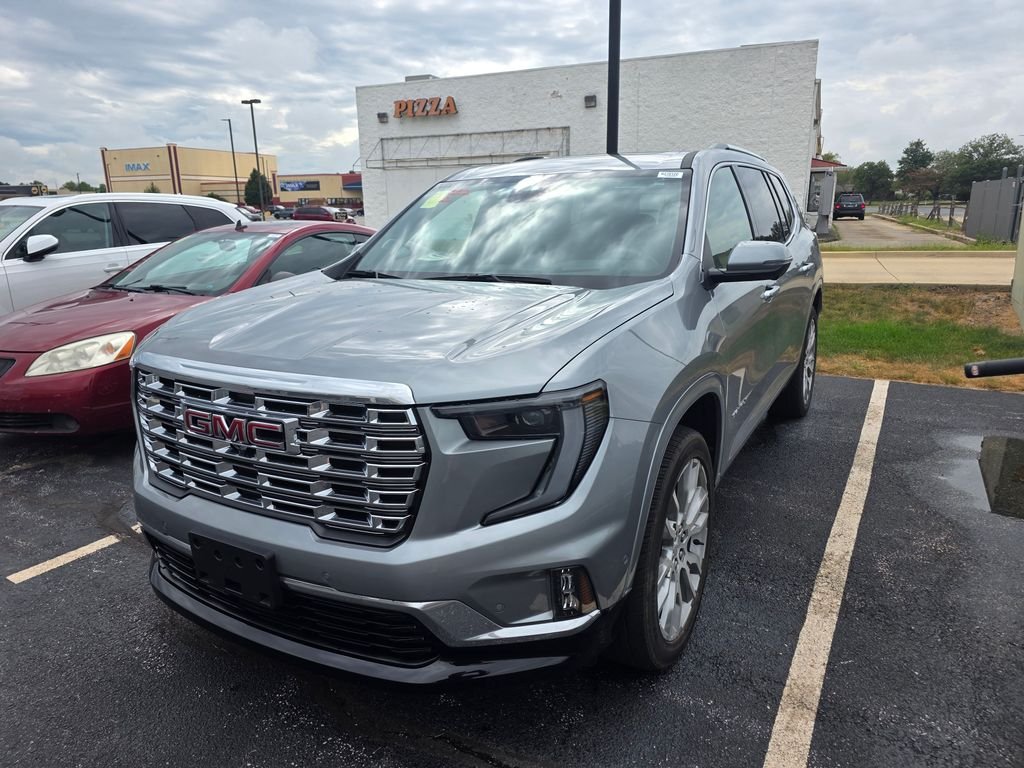 Used 2025 Sterling Metallic GMC Denali image 2