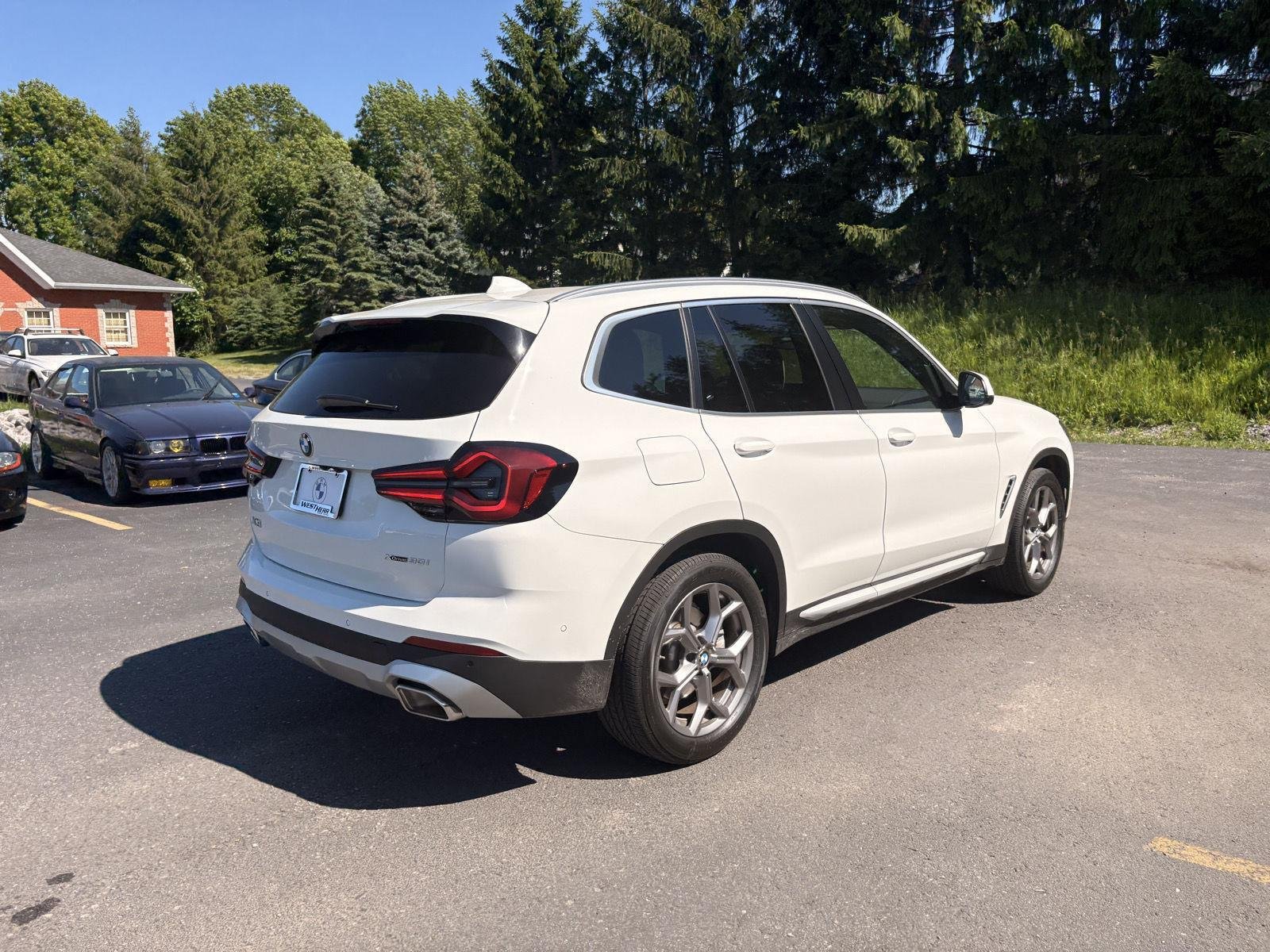 Certified Used 2023 Alpine White BMW xDrive30i image 3