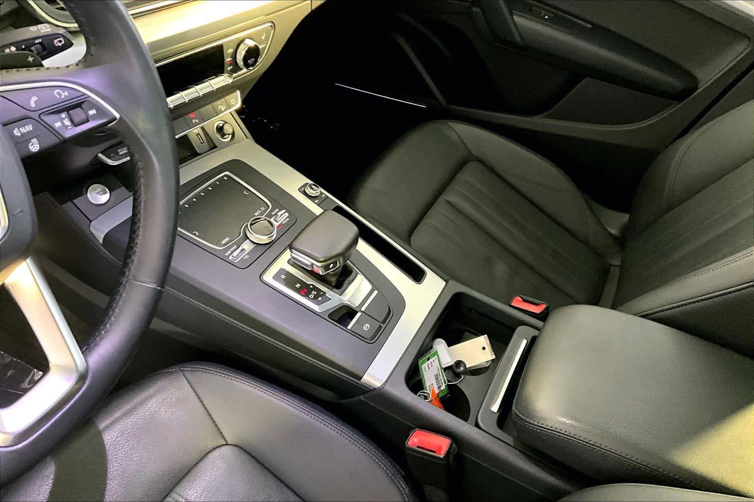 Used 2018 Ibis White Audi Prestige image 17