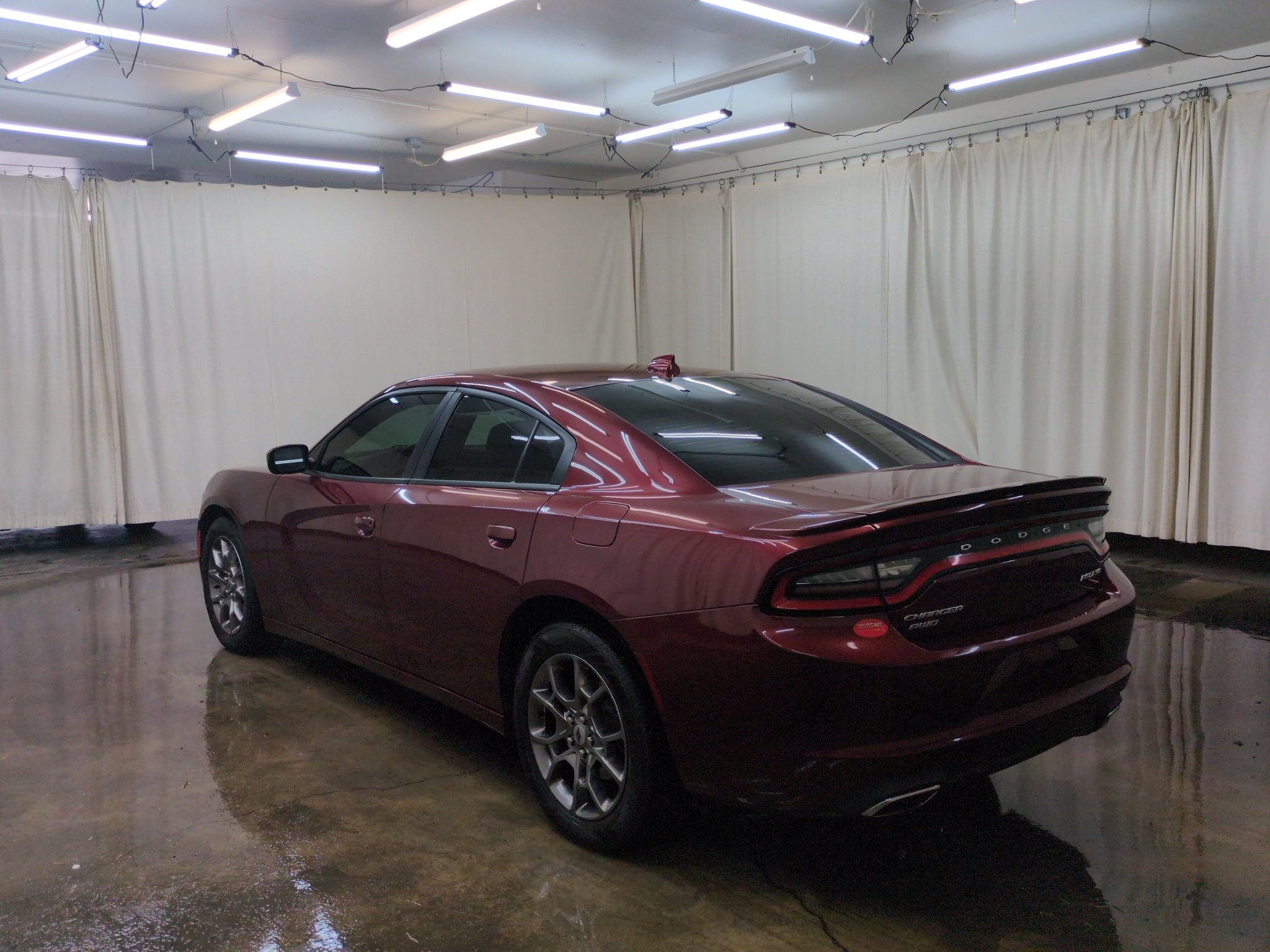 Used 2017 Octane Red Pearlcoat Dodge SXT image 8