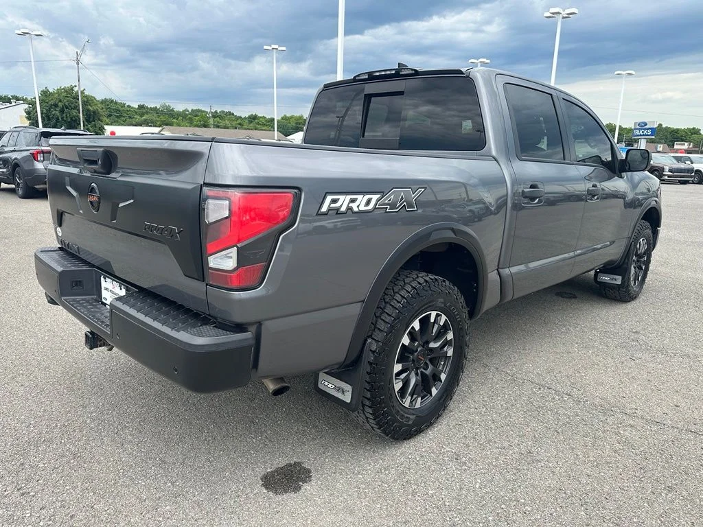Used 2022 Gun Metallic Nissan PRO-4X image 5