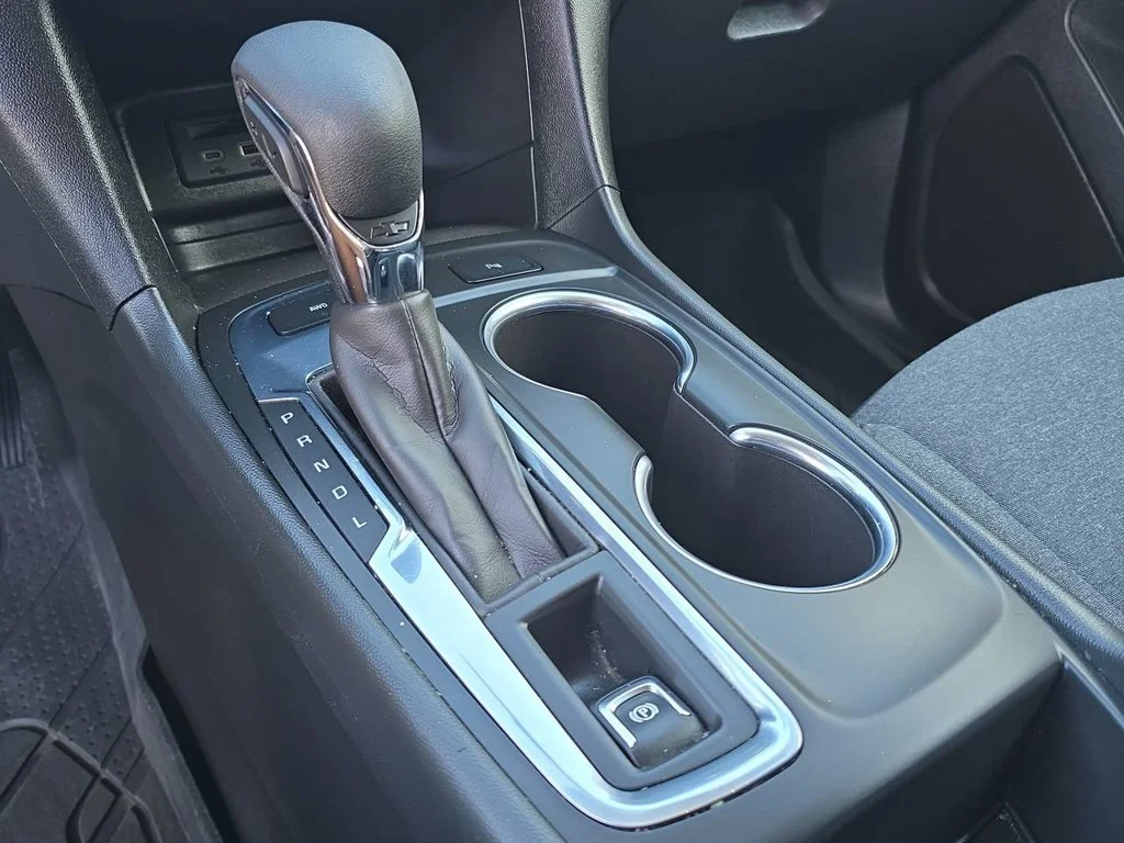 2024 Chevrolet Equinox LT - Photo 16