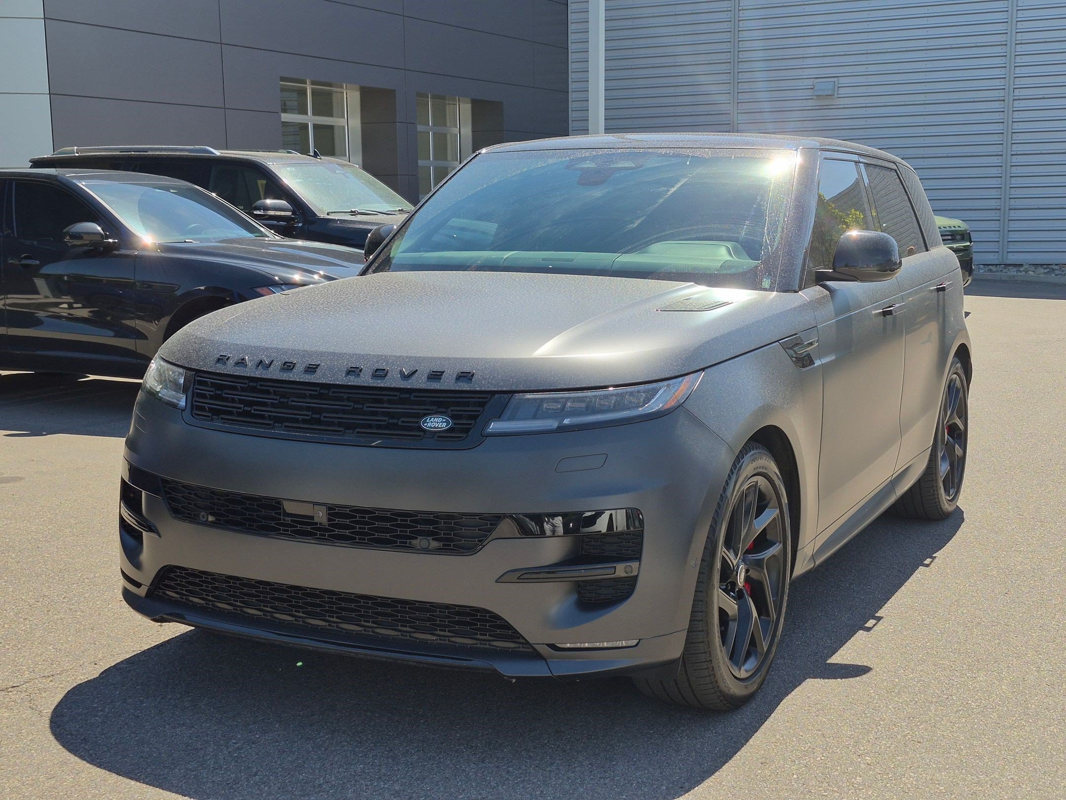 Used 2024 Gray Land Rover Dynamic SE image 8
