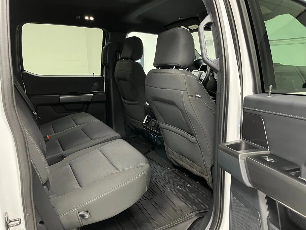 Used 2023 White Ford XLT image 51