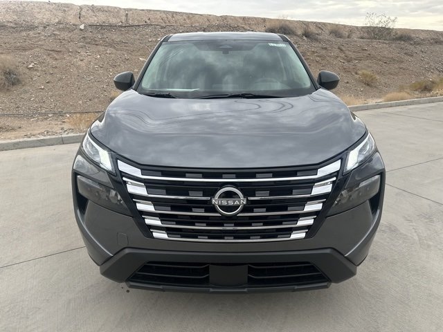 2026 Nissan Rogue S photo 2