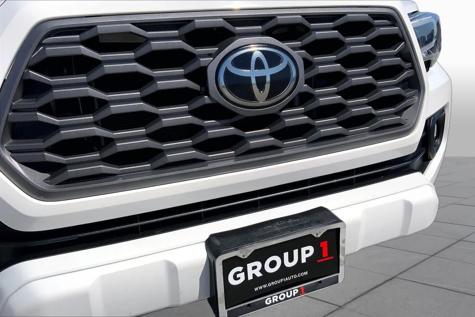 Used 2022 White Toyota TRD Sport image 29