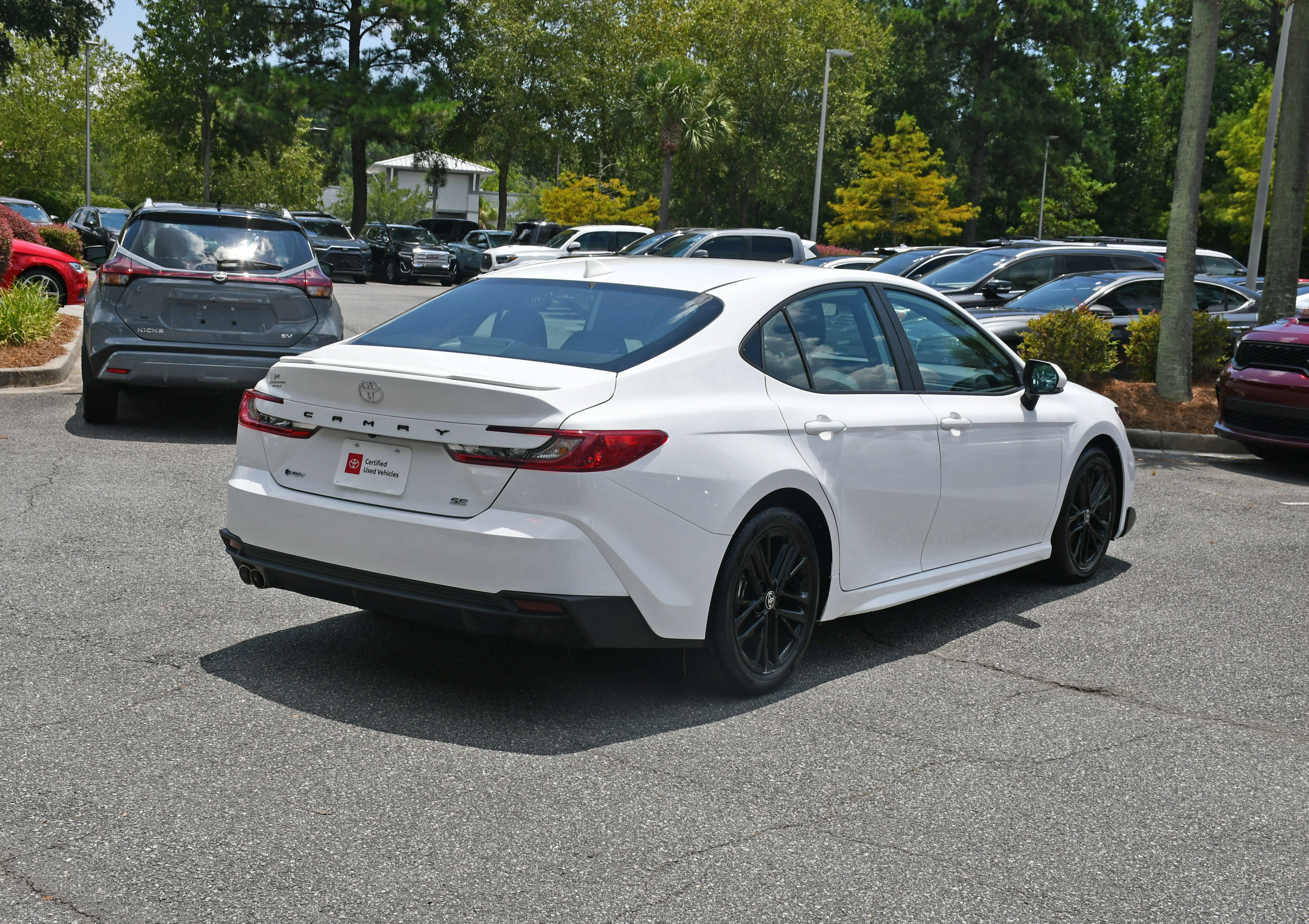 Certified Used 2025 White Toyota SE image 4