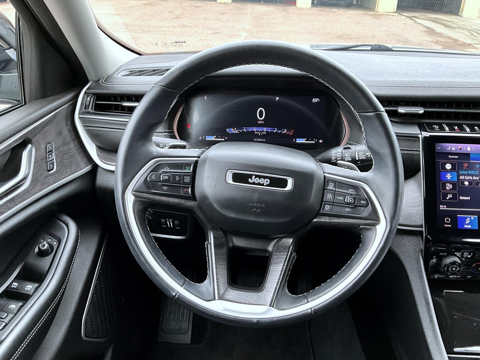 Used 2021 Silver Jeep Limited image 13