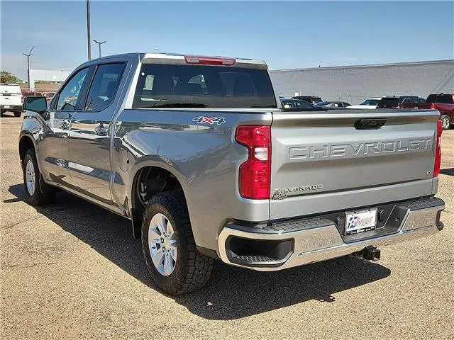 Used 2025 Gray Chevrolet LT image 3