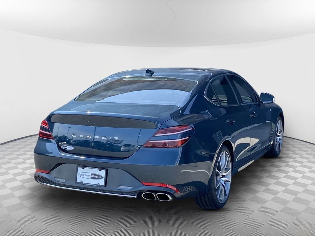 2022 GENESIS G70 Standard - Photo 8