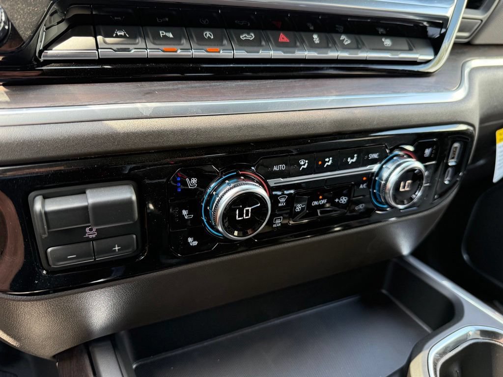 2026 GMC Sierra 1500 SLT - Photo 28
