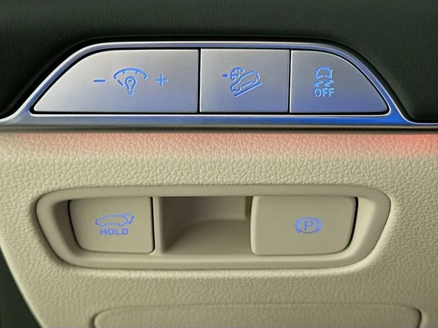 New 2026 Gray Genesis 2.5T Select image 22
