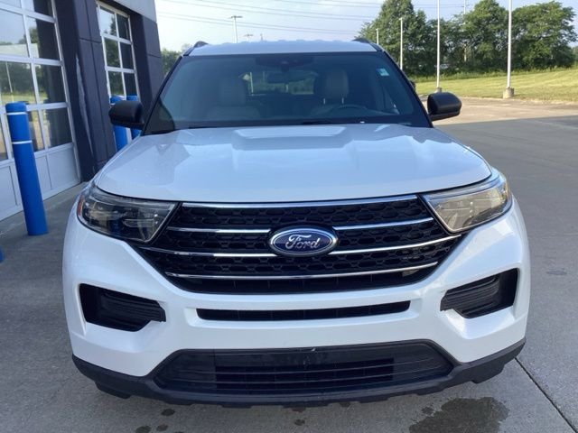 Used 2020 White Ford XLT image 3