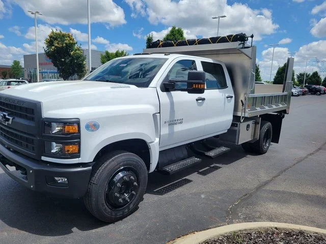 New 2023 Summit White Chevrolet Work Truck image 10