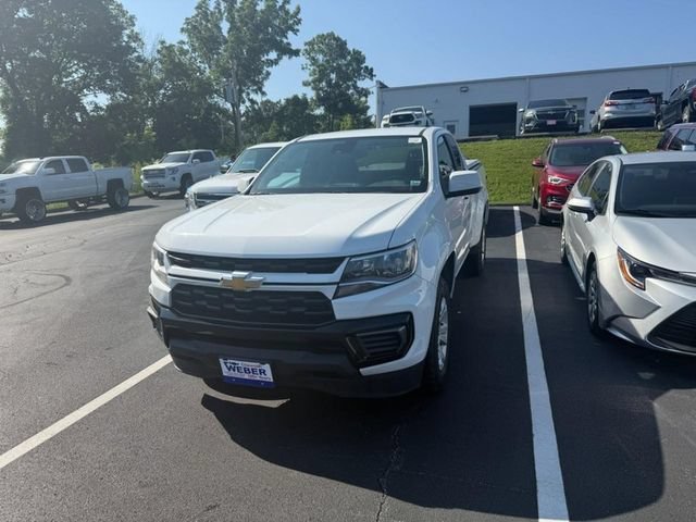 Used 2022 Summit White Chevrolet LT image 4