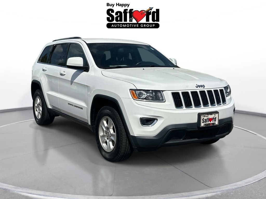Used 2015 White/off-white Jeep Laredo image 7