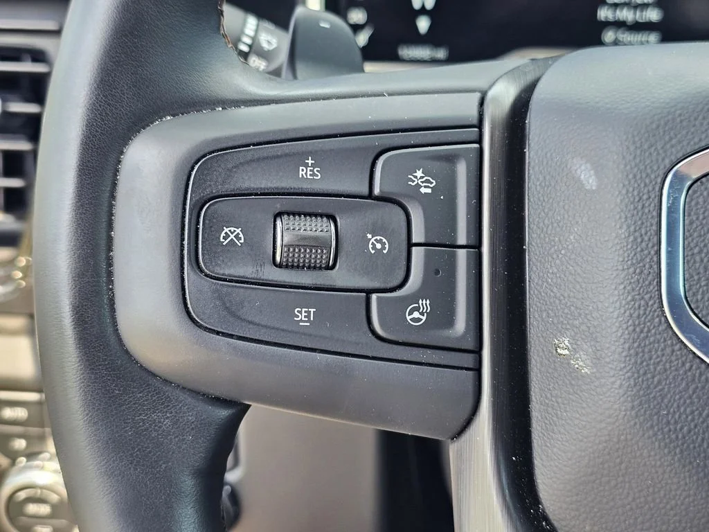 Used 2025 Sterling Metallic GMC AT4 image 21