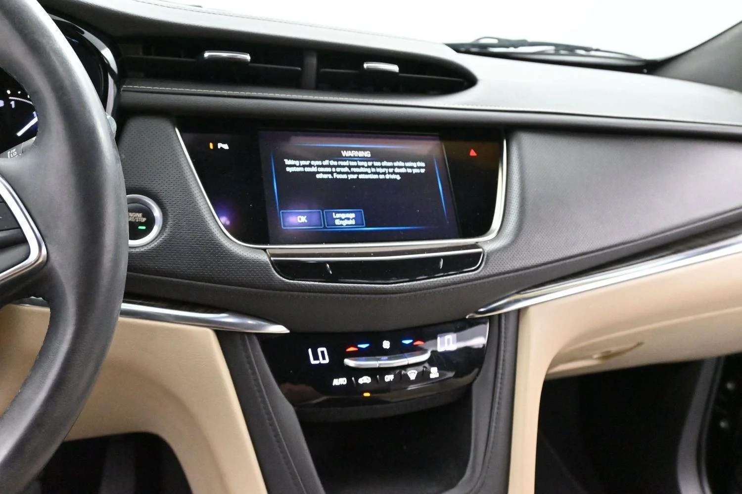 Used 2017 STELLAR BLACK METALLIC Cadillac FWD image 19