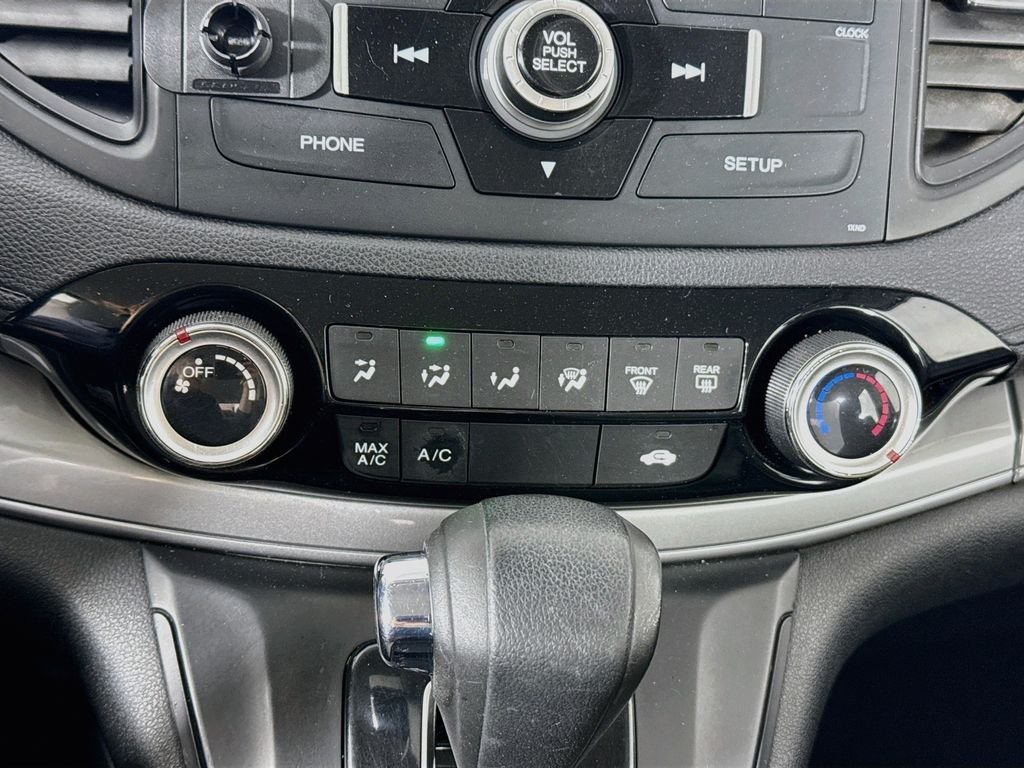 Used 2015  Honda LX image 16