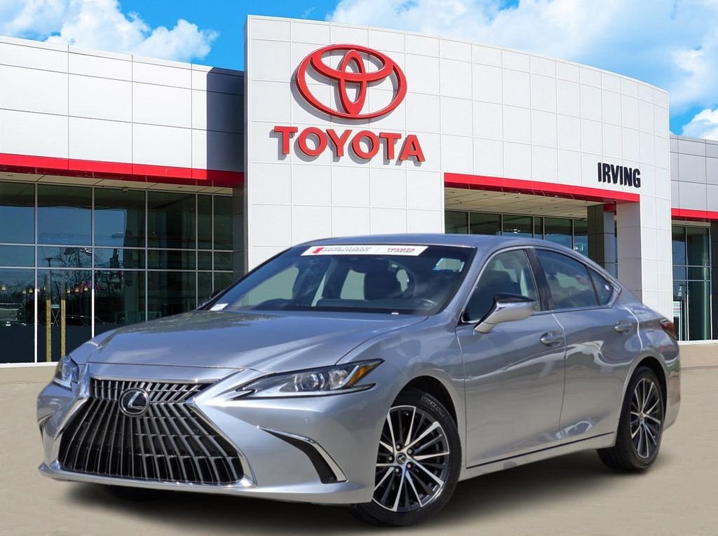 Used 2022 Silver Lexus 350 image 1
