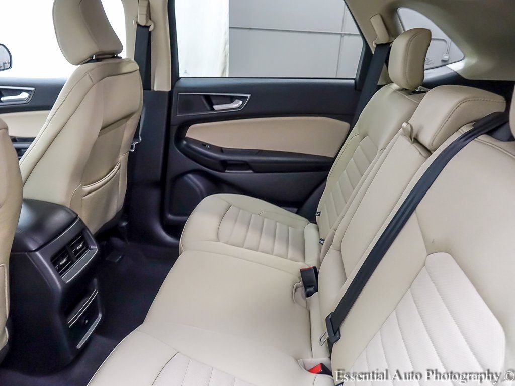 2024 Ford Edge SE - Photo 11