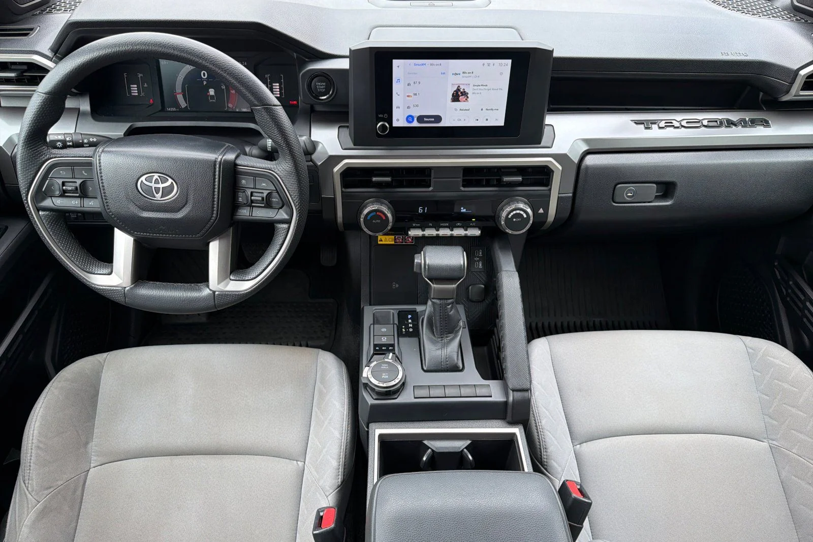 Used 2024  Toyota SR5 image 17