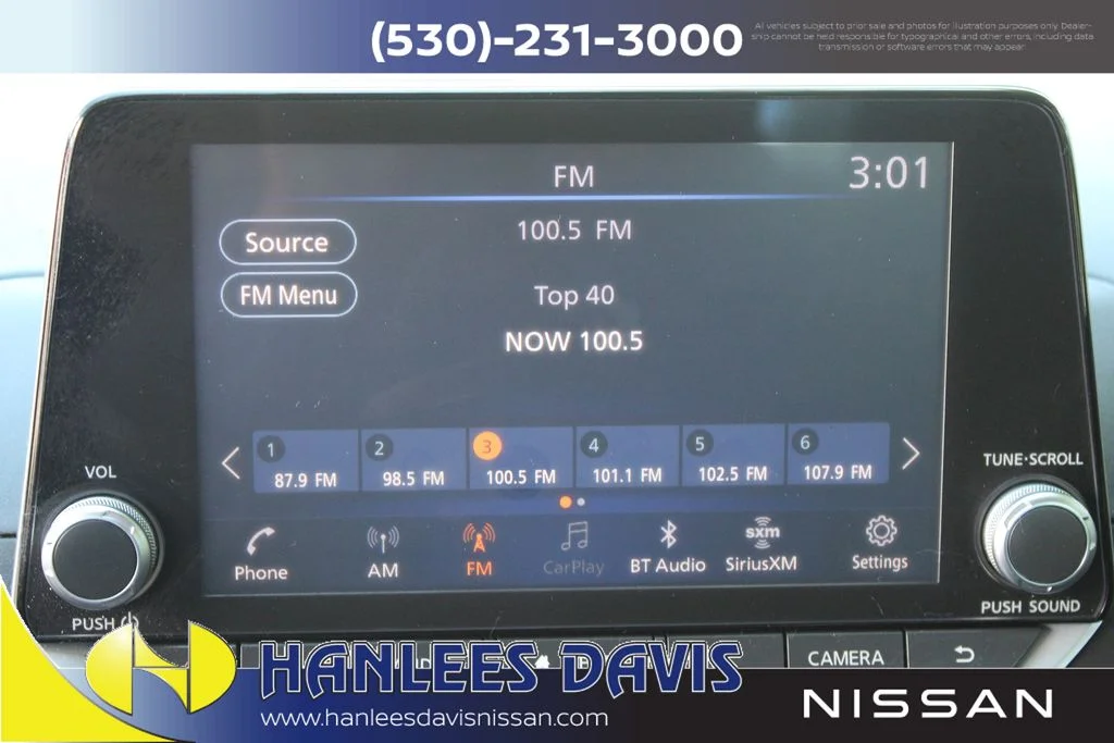 Used 2021 Blue Nissan 2.5 SV image 24