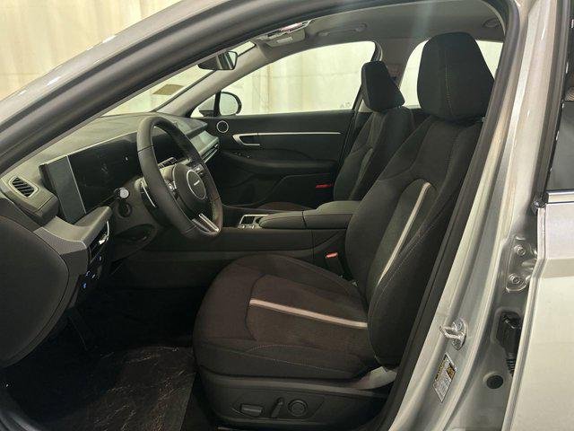2026 Hyundai Sonata SEL - Photo 13