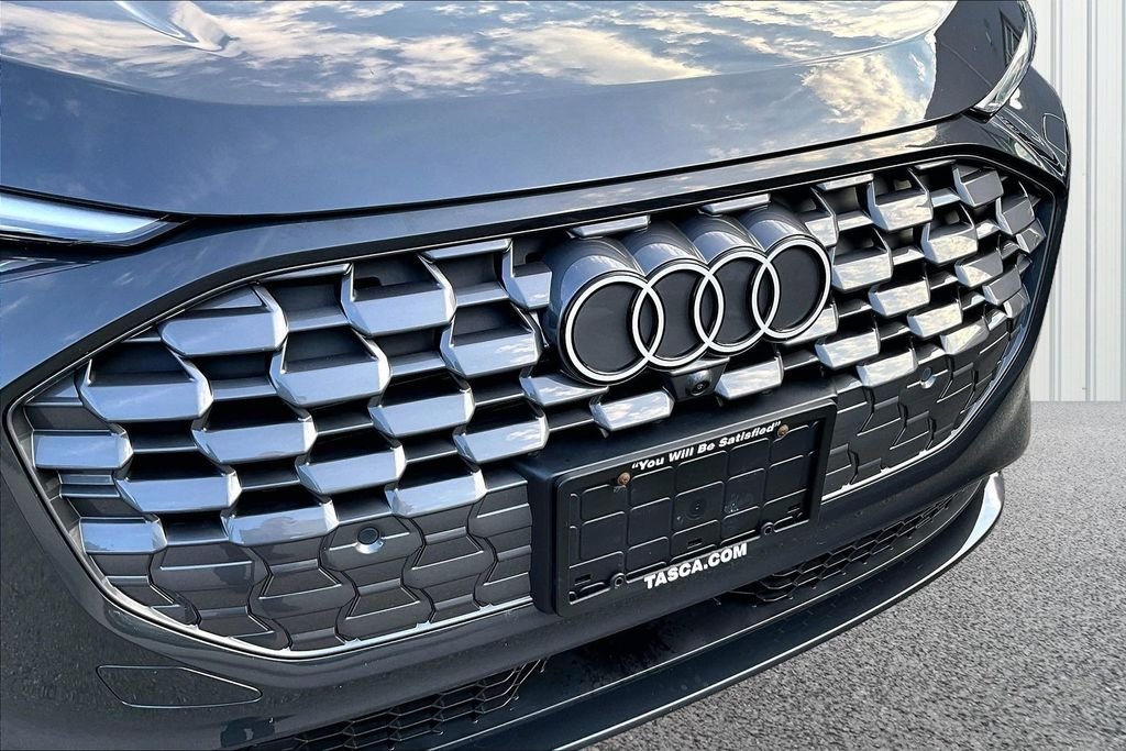 Used 2025 Gray Audi 2.0T Premium image 33