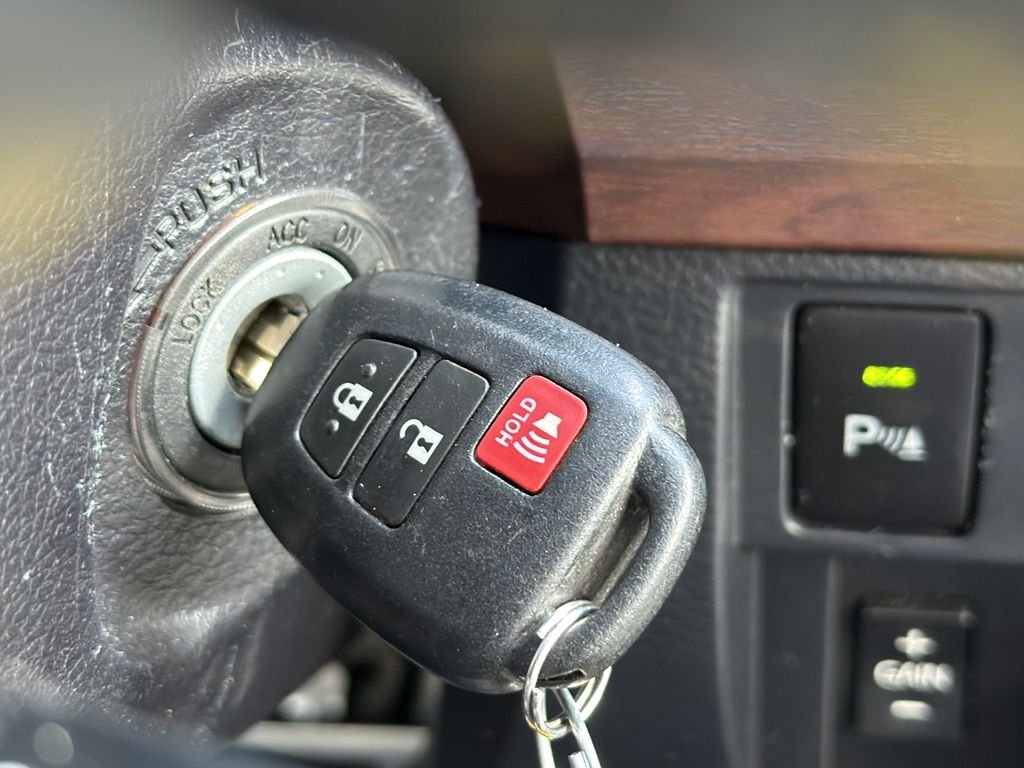Used 2019 Gray Toyota Limited image 20