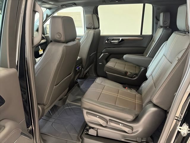 2026 Chevrolet Suburban High Country - Photo 15