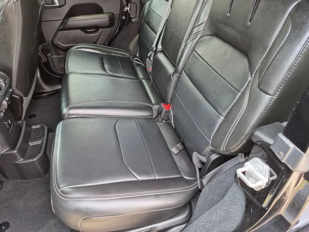 Used 2022 Black Jeep Unlimited Sahara 4xe image 24