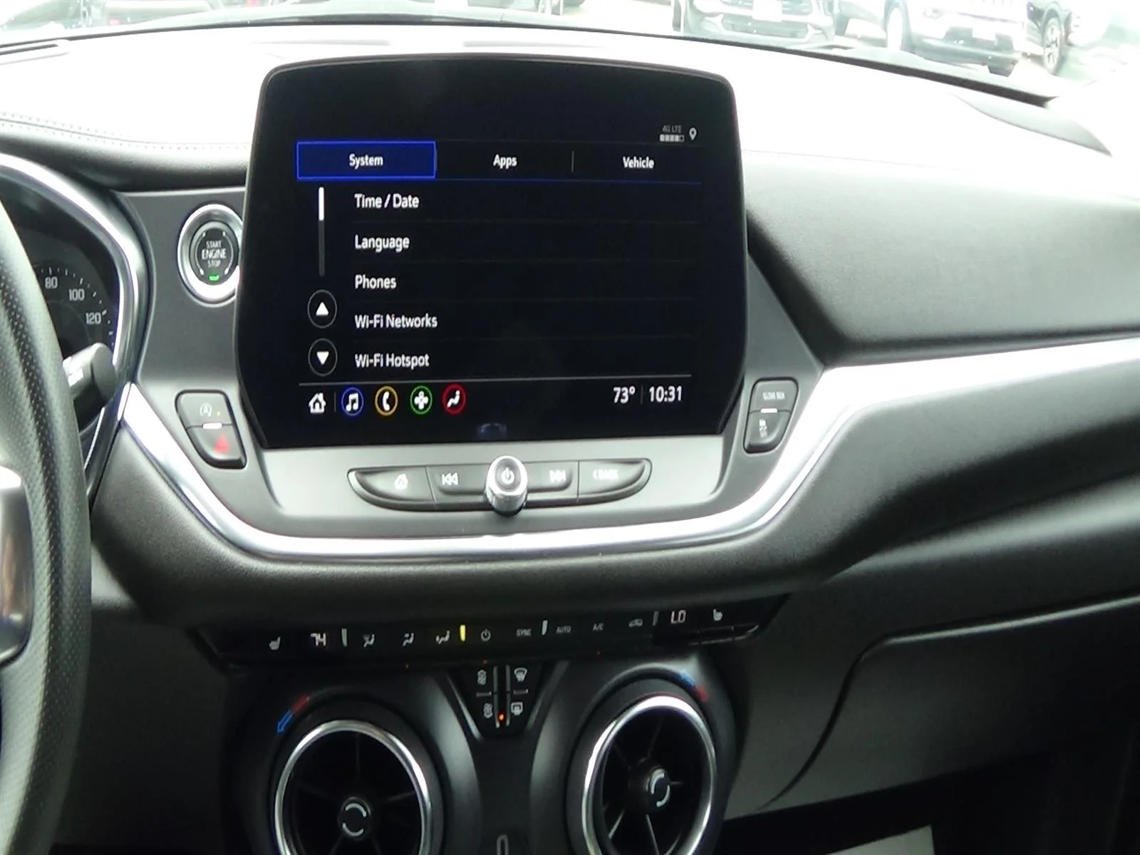 Used 2025 Summit White (gaz) Chevrolet LT image 24