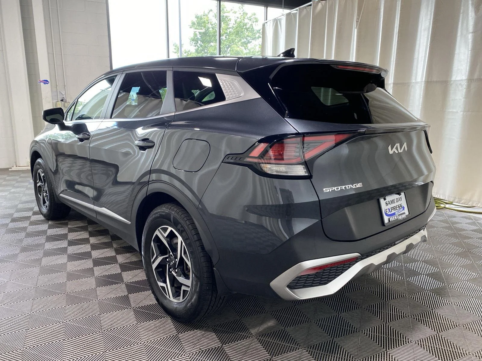 Used 2024 Gravity Gray Kia LX image 11