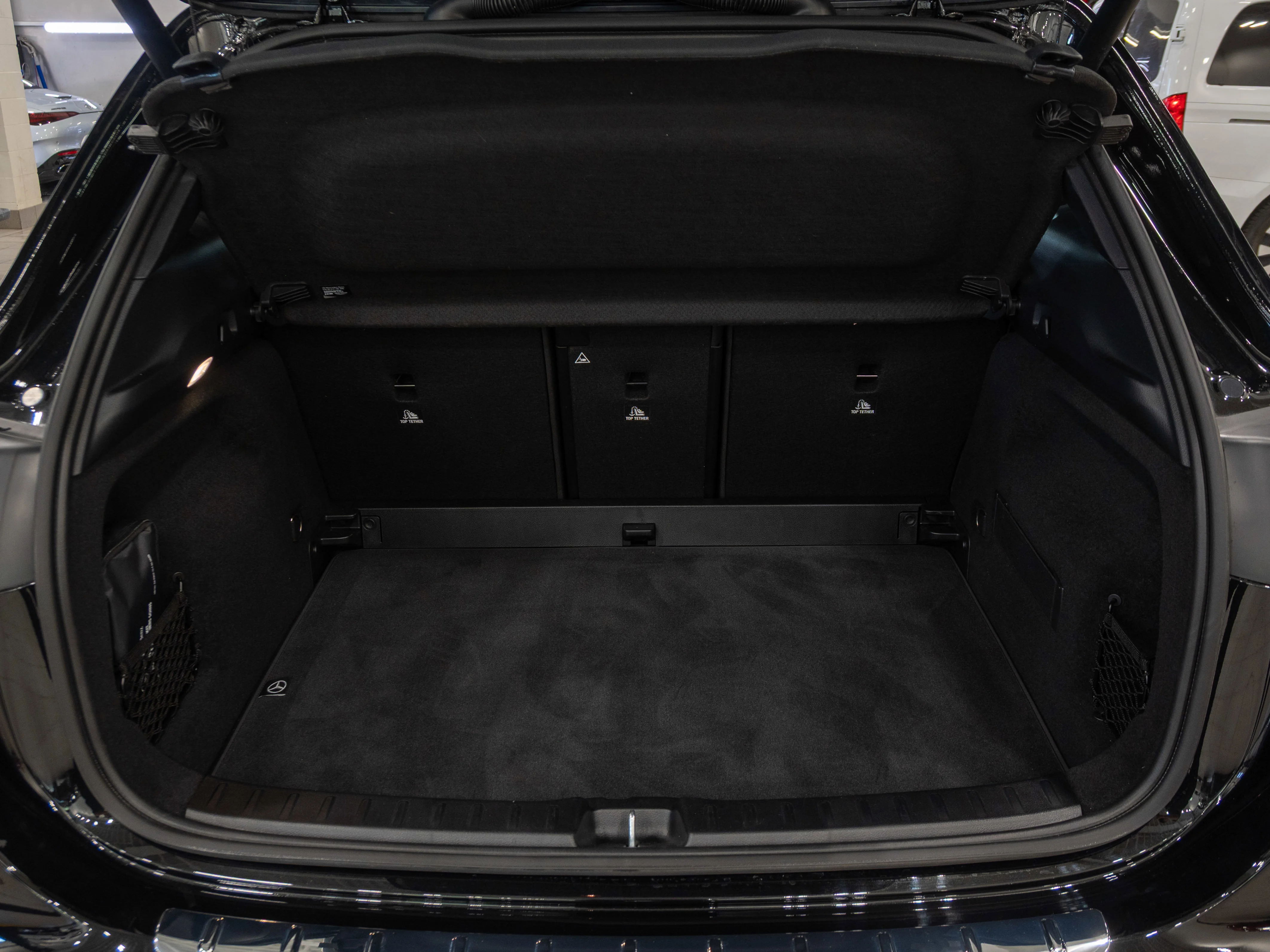 New 2026 COSMOS BLACK METALLIC Mercedes-Benz GLA 250 image 15