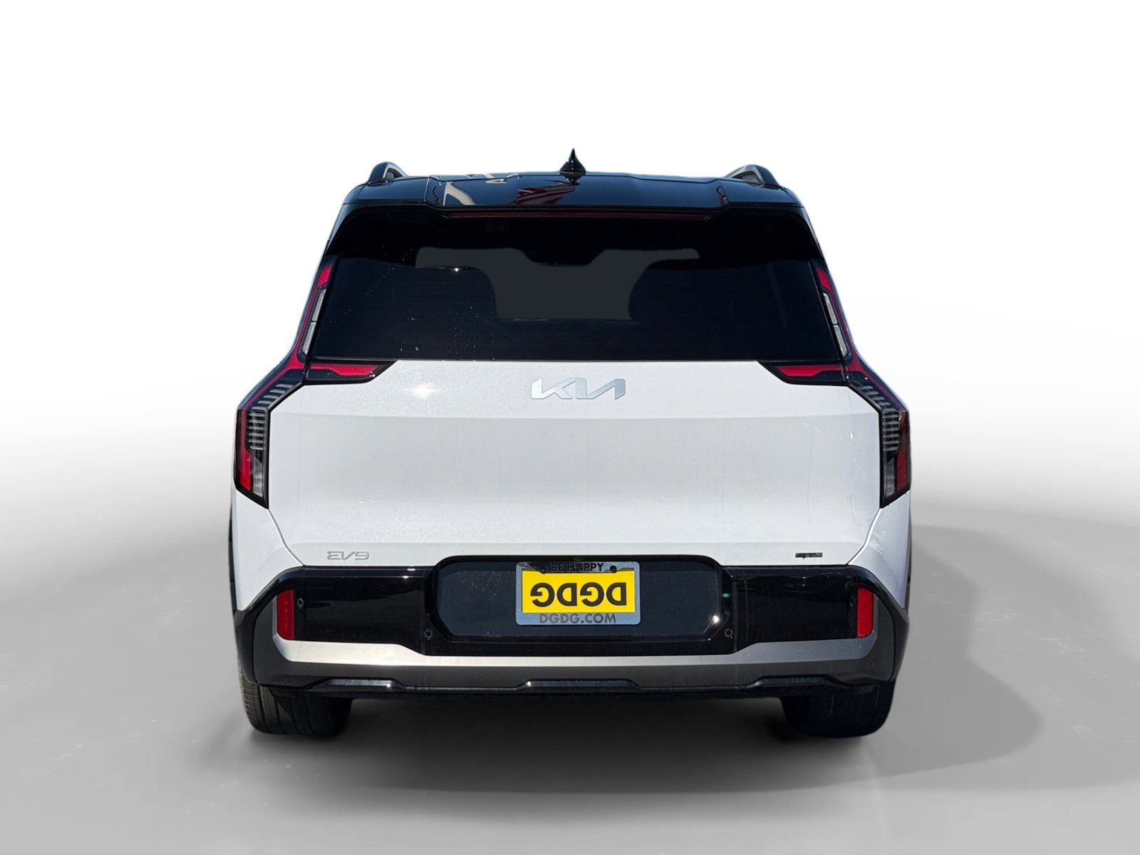 New 2026 Glacial White Pearl/Ebony Black Roof Kia GT-Line image 4
