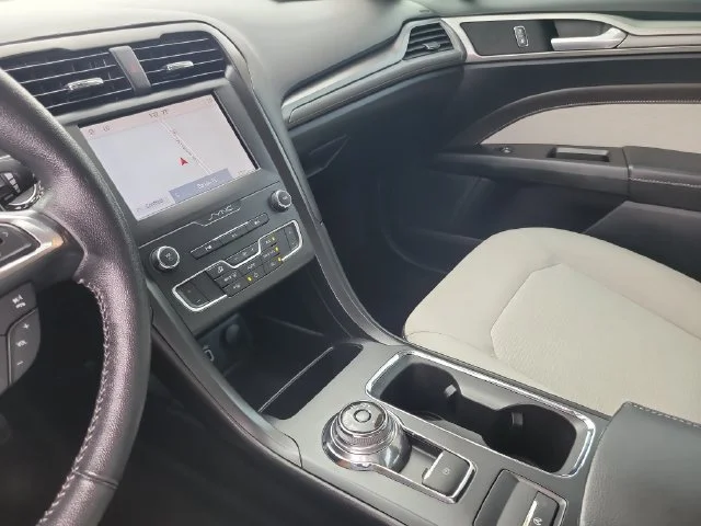 Certified Used 2019 Red Ford SE image 21