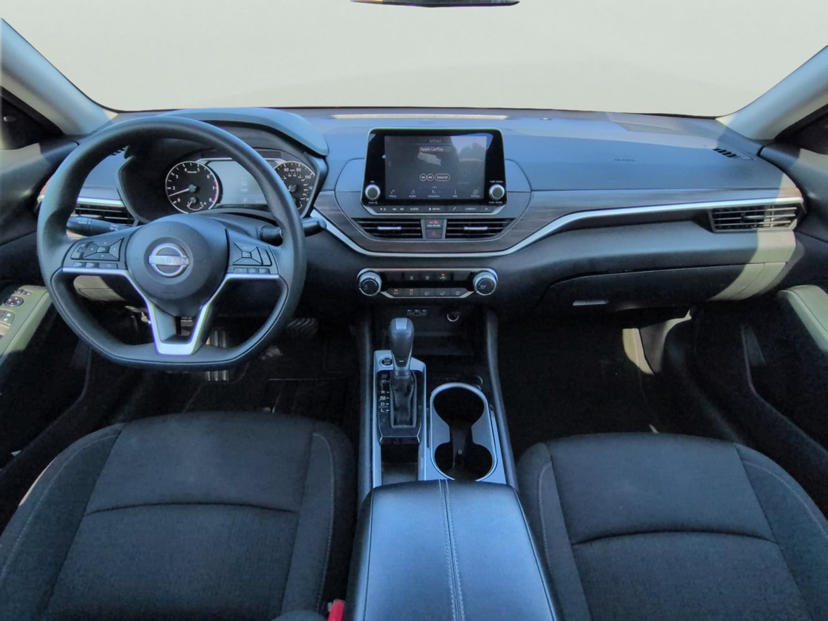 Used 2024 Garnet Pearl Metallic Nissan 2.5 SV image 12