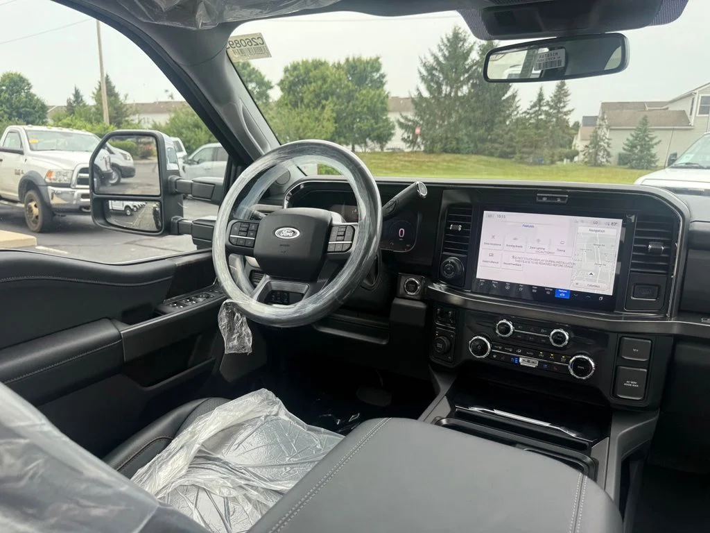 New 2026 Agate Black Metallic Ford F-450® Lariat® image 66