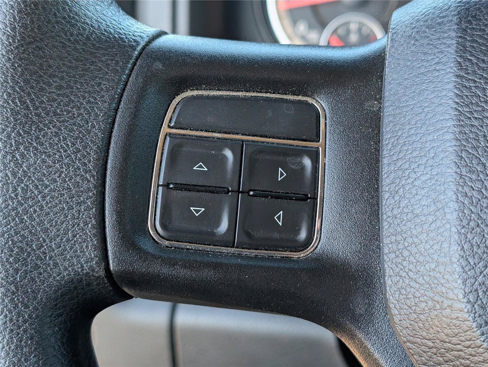 Used 2018 Blue Ram Express image 17