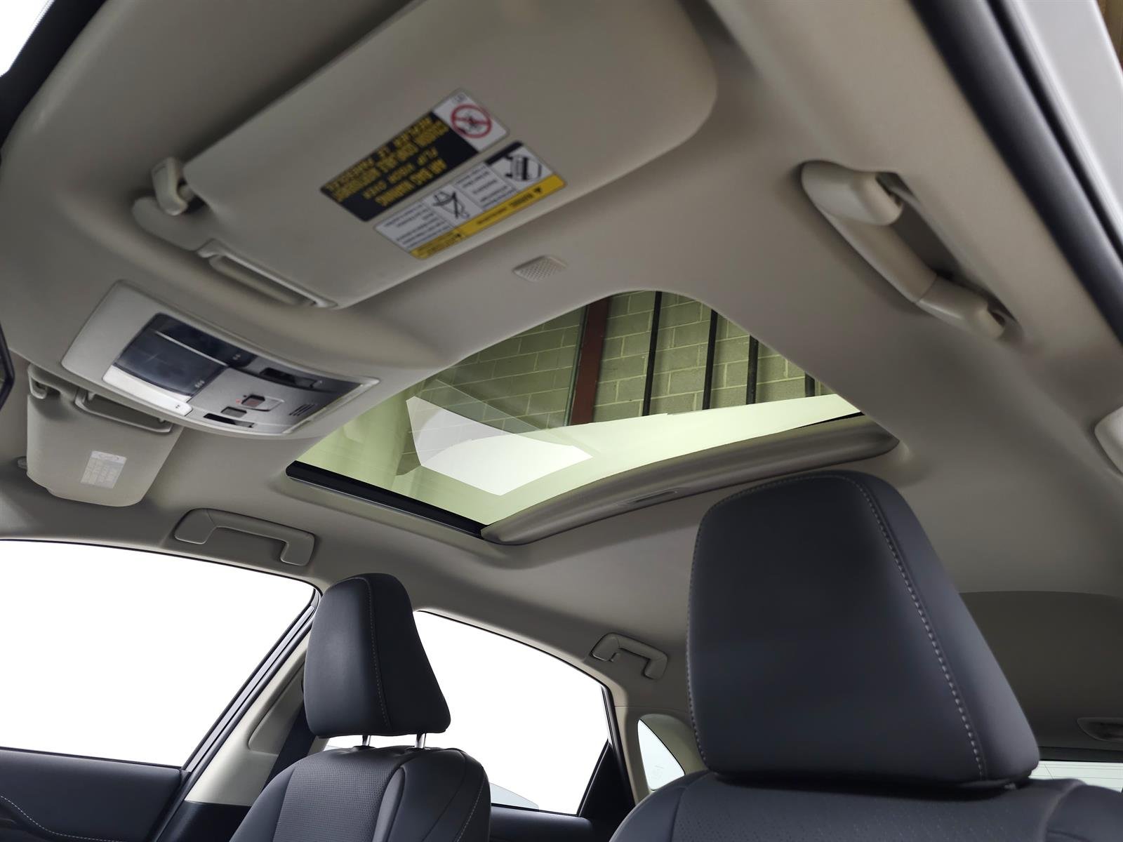 Certified Used 2020 Silver Lexus  image 18