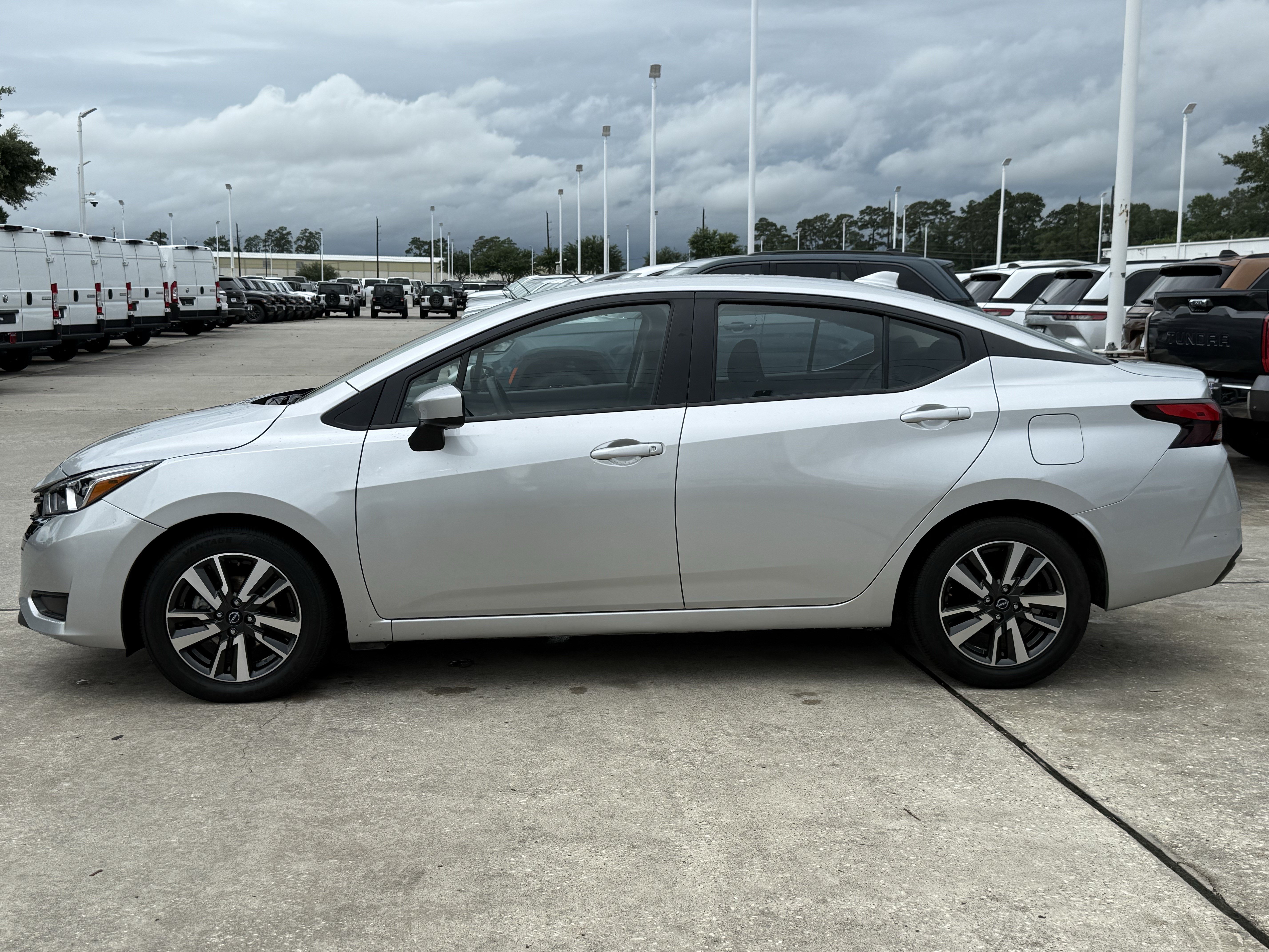 Used 2024 Brilliant Silver Metallic Nissan SV image 7