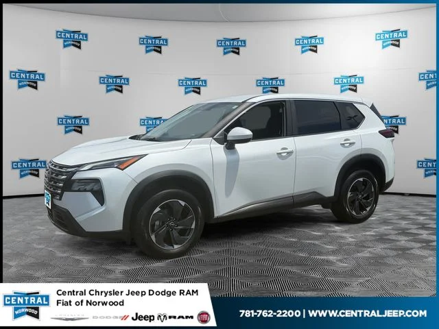 Used 2025 White Nissan SV image 1
