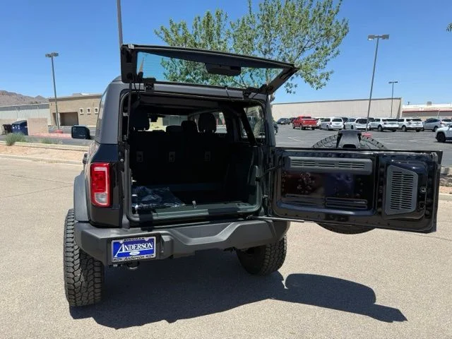 New 2025 Black Ford Base image 35